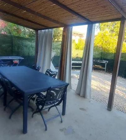 Bilocale Semindipendente Con Giardino Daire *